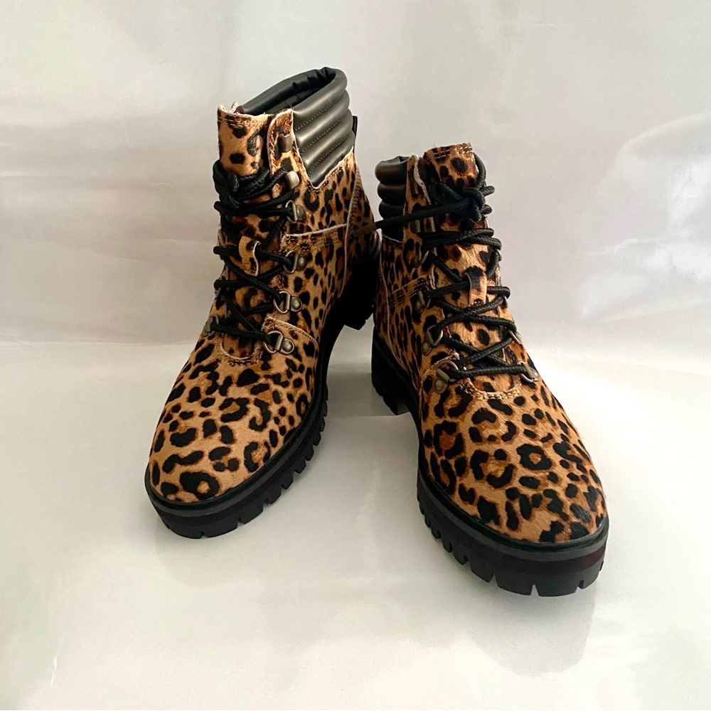 NIB Women's Timberland London Square Mid Hiker Boots